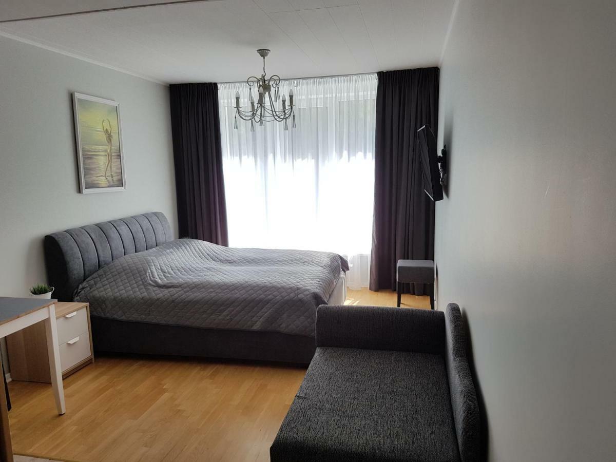 Apartamento Prie Azuolo Juodkrantė Exterior foto