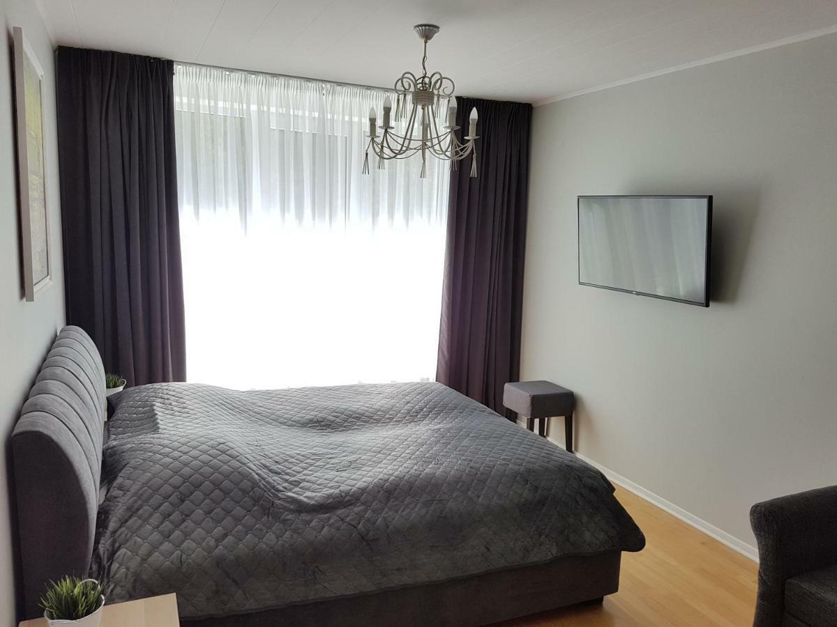 Apartamento Prie Azuolo Juodkrantė Exterior foto