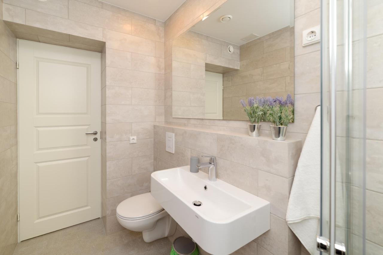Apartamento Prie Azuolo Juodkrantė Exterior foto